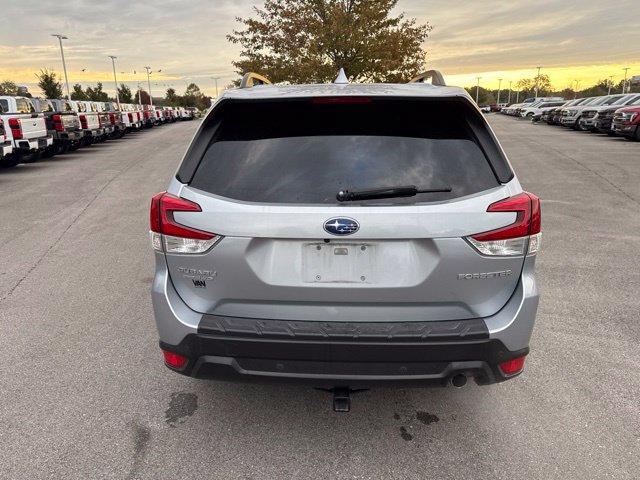 Used 2019 Subaru Forester Limited AWD/4WD image 5
