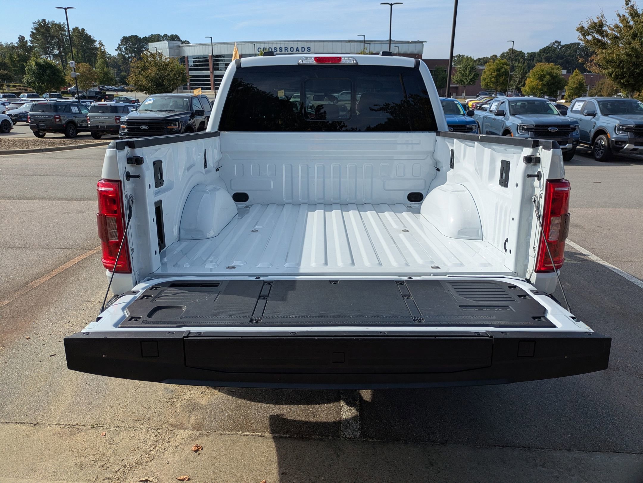 Certified 2022 Ford F150 XLT w/ Equipment Group 302A High image 36