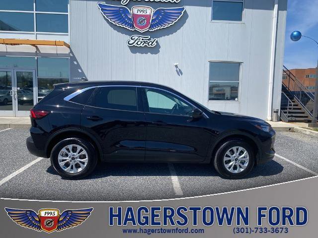 Certified 2023 Ford Escape Active w/ Tech Pack #2 AWD/4WD image 5