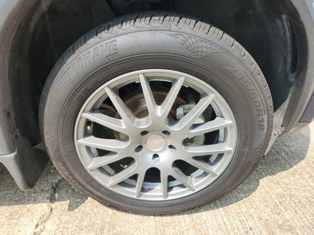 Used 2021 Nissan Rogue SV FWD image 12