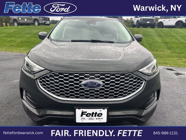 Certified 2023 Ford Edge SEL w/ Convenience Package AWD/4WD image 3