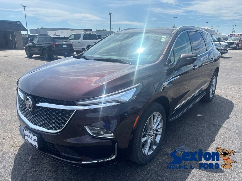 Used 2022 Buick Enclave Avenir w/ Avenir Technology Package AWD/4WD image 1