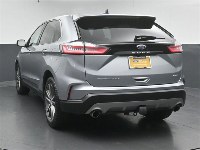 Certified 2022 Ford Edge Titanium w/ Class II Trailer Tow Package image 9