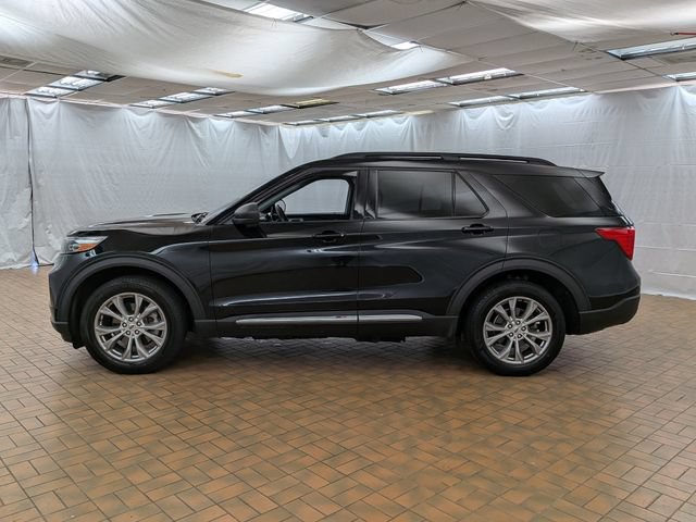 Certified 2023 Ford Explorer XLT w/ Equipment Group 202A AWD/4WD image 4