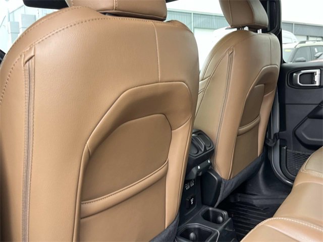 Used 2021 Jeep Gladiator Overland w/ Popular Equipment Package image 19