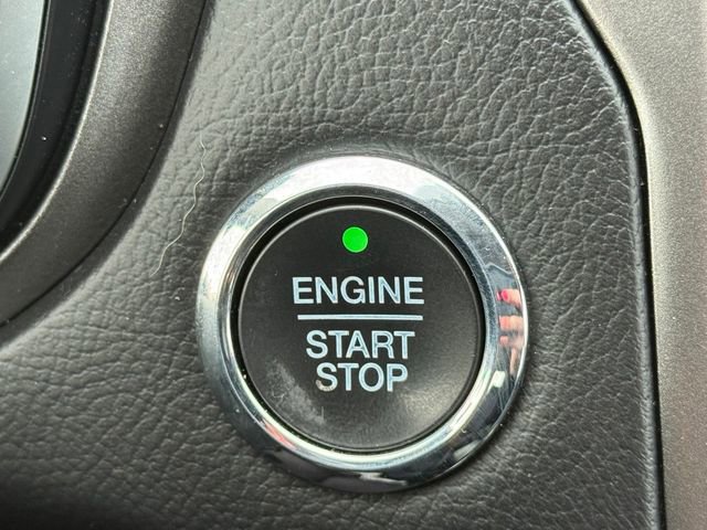 Certified 2018 Ford Fusion SE w/ Fusion SE Technology Package image 15