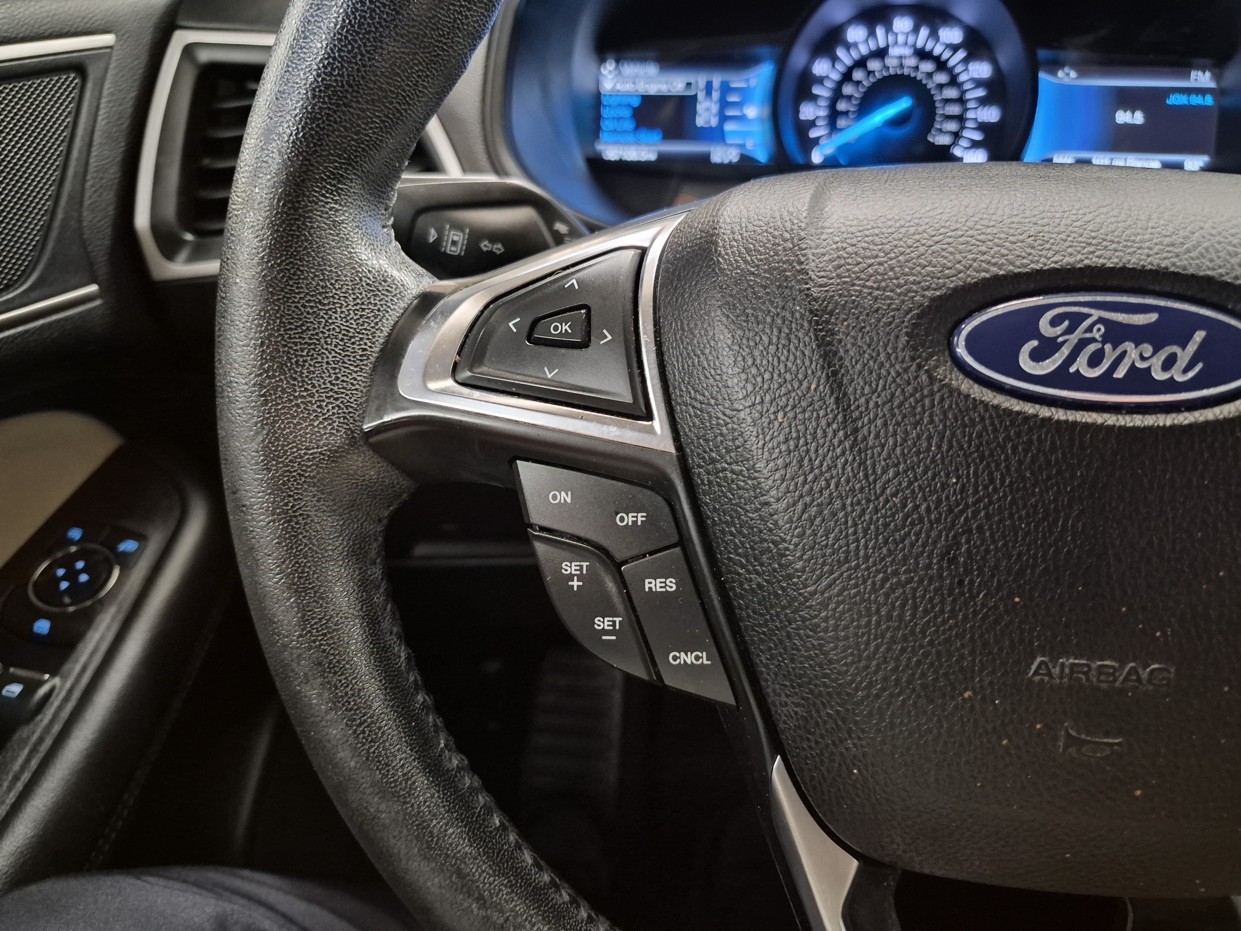 Certified 2022 Ford Edge SEL AWD/4WD image 24