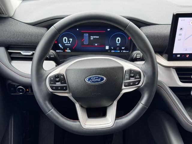 Certified 2025 Ford Explorer Active w/ Active Comfort Package AWD/4WD image 14