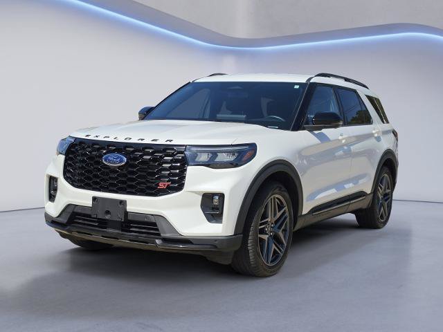 Certified 2025 Ford Explorer ST RWD image 6
