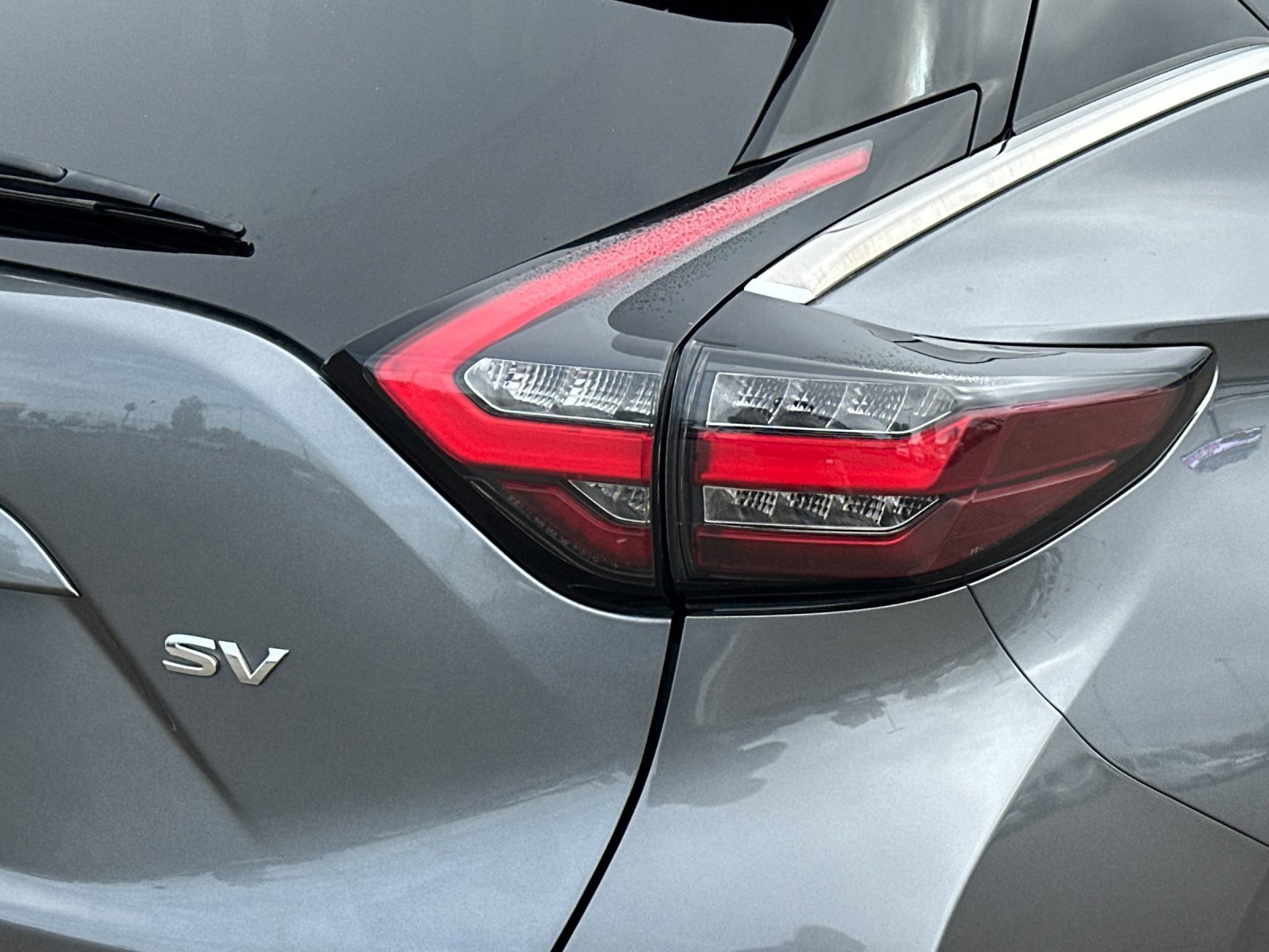 Used 2023 Nissan Murano SV image 25