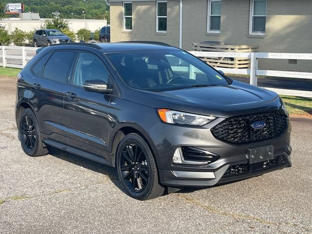 Certified 2020 Ford Edge ST-Line FWD image 3