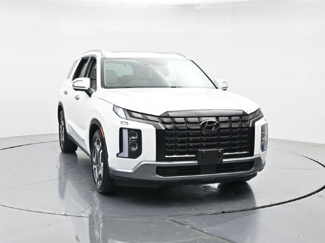 Used 2024 Hyundai Palisade Limited FWD image 4