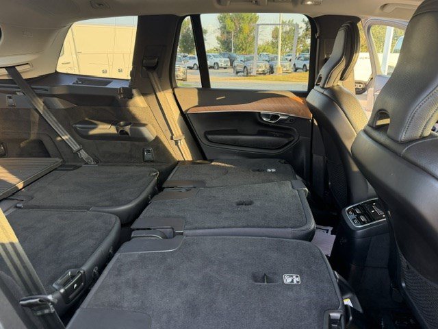 Used 2023 Volvo XC90 T8 Plus w/ Protection Package Premier AWD/4WD image 41
