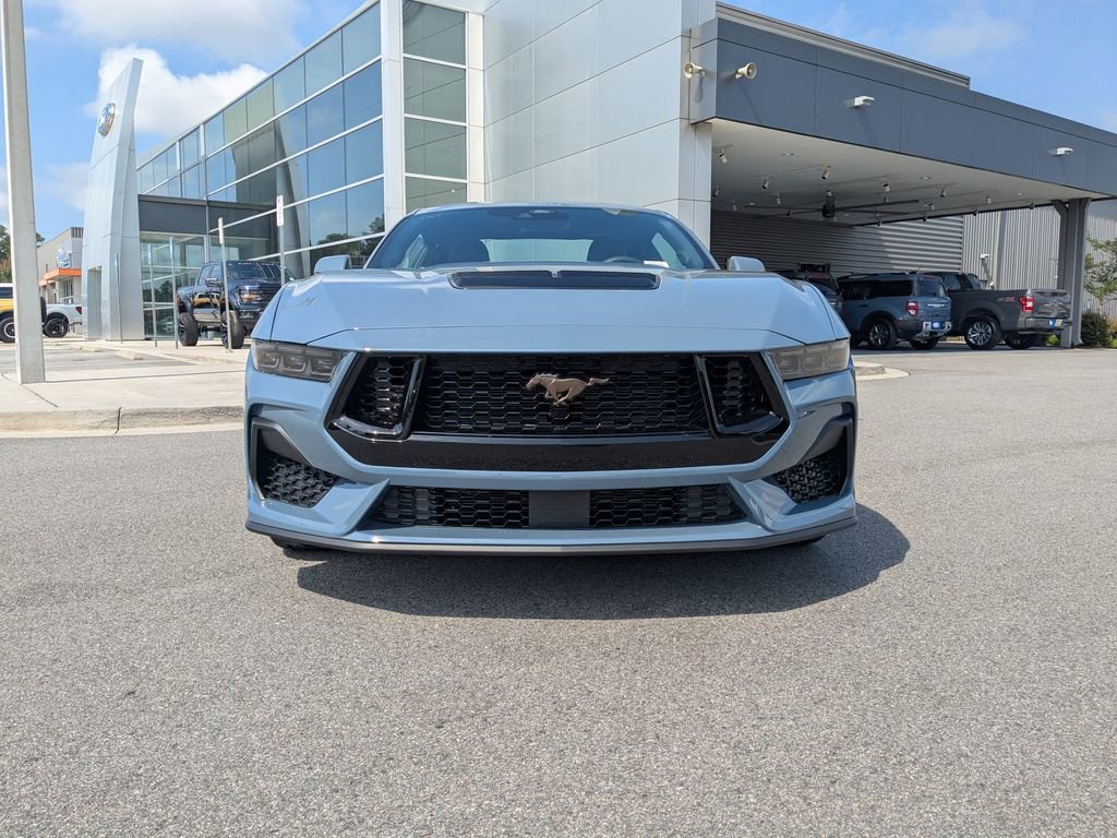 Certified 2025 Ford Mustang GT Premium RWD image 9