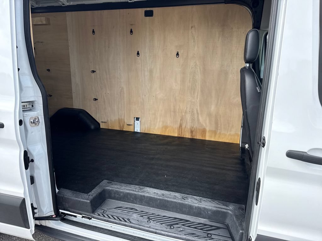 Certified 2024 Ford Transit 250 148 Medium Roof RWD image 24