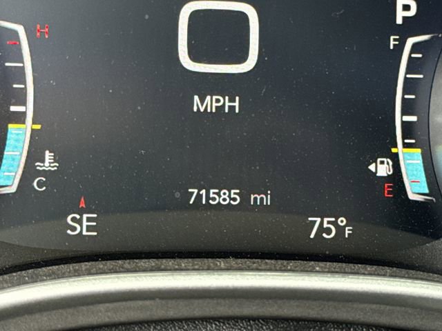 Used 2021 Chrysler Pacifica Touring-L w/ Premium & Safety Sphere Group image 50