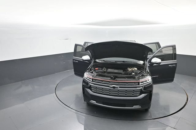 Used 2023 Chevrolet Suburban Premier AWD/4WD image 33