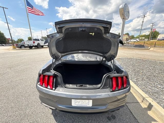 Certified 2022 Ford Mustang GT Premium w/ Black Accent Package RWD image 25