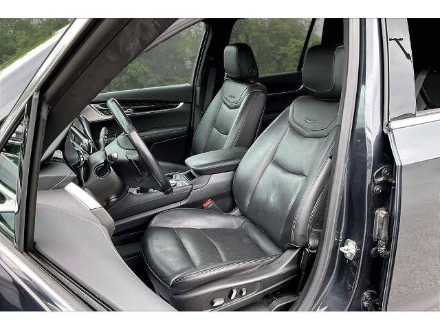 Used 2023 Cadillac XT6 Premium Luxury FWD image 19