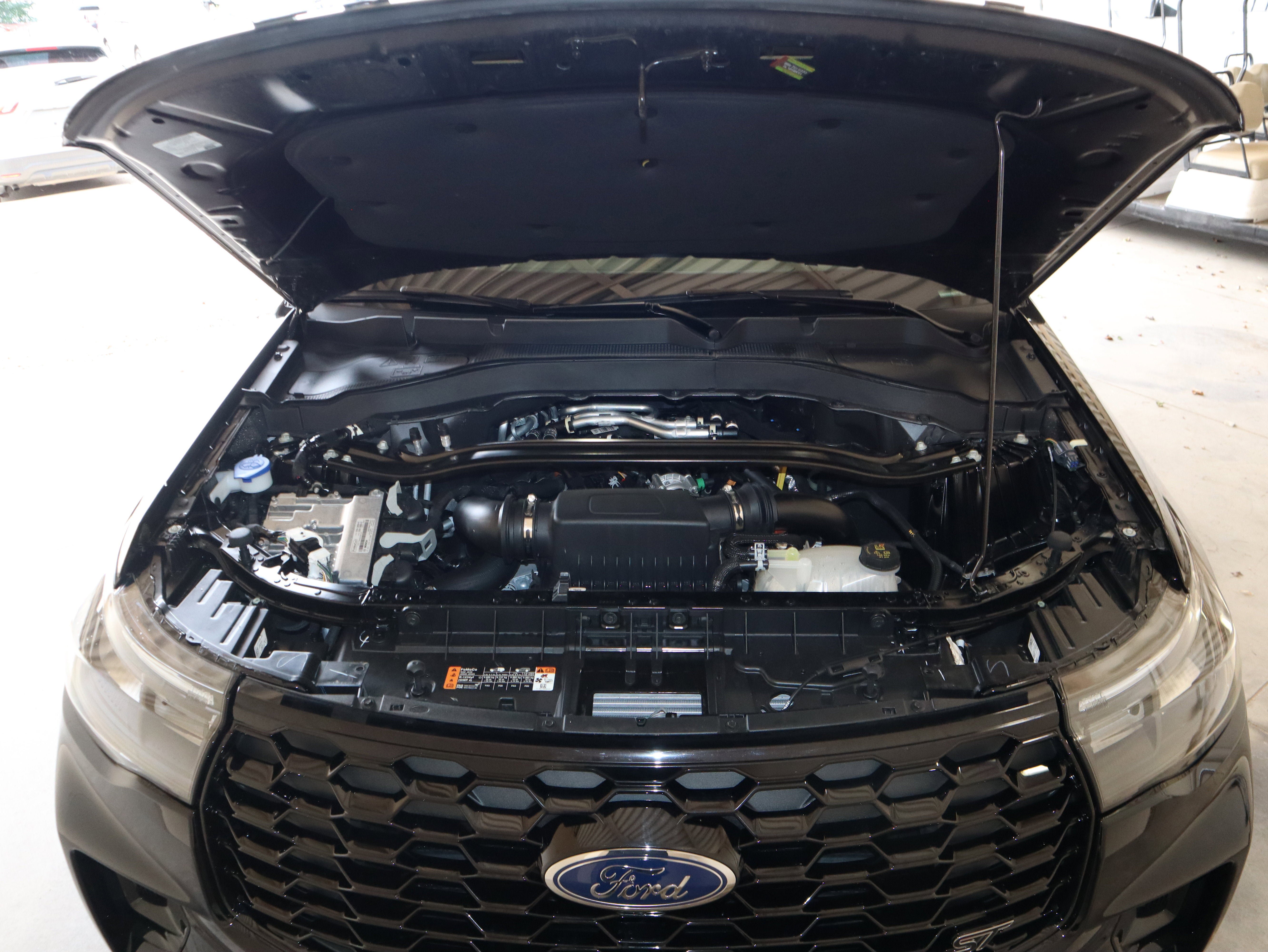 Certified 2025 Ford Explorer ST w/ Sun And Sound Package AWD/4WD image 20
