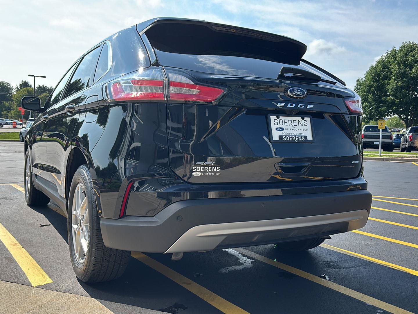 Certified 2023 Ford Edge SEL w/ Convenience Package AWD/4WD image 29