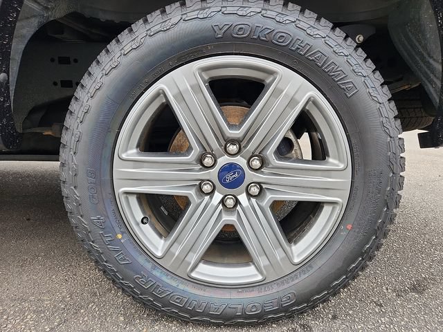 Certified 2019 Ford F150 XLT w/ Equipment Group 302A Luxury AWD/4WD image 11
