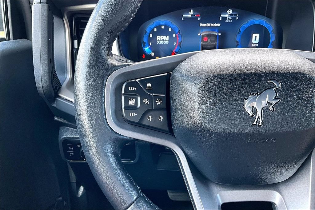 Certified 2025 Ford Bronco Outer Banks AWD/4WD image 18