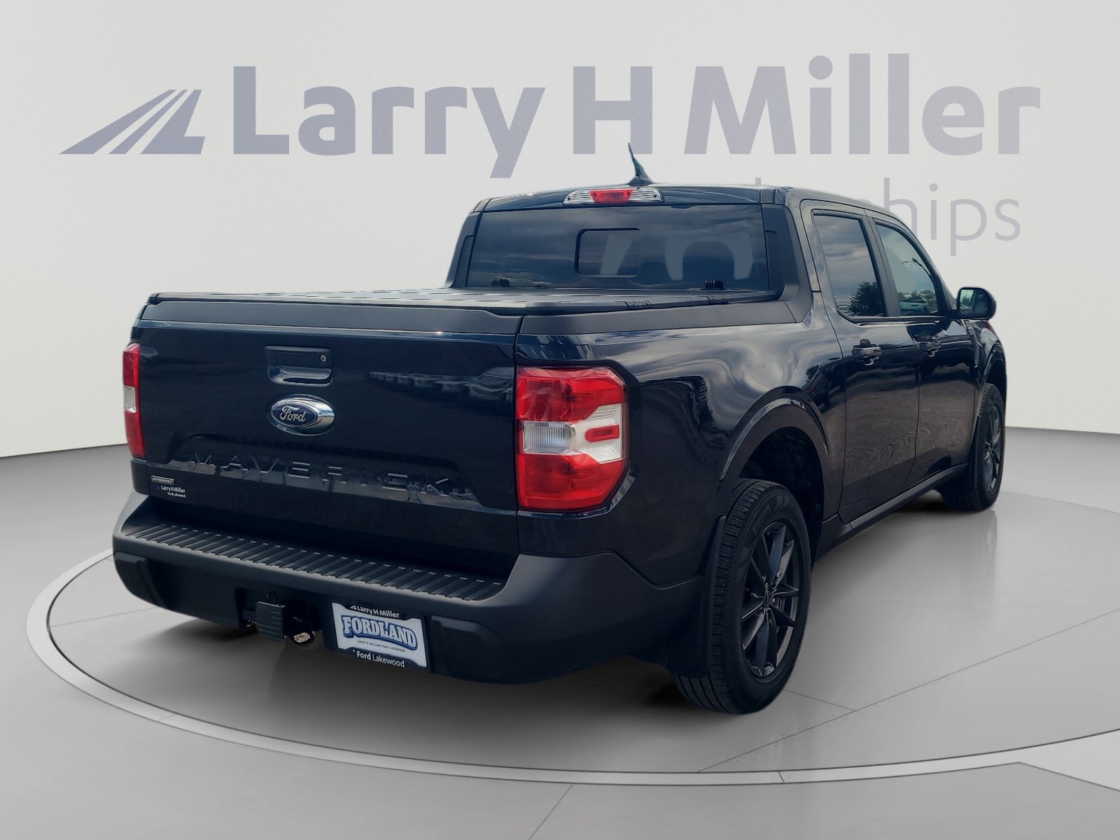 Certified 2023 Ford Maverick Lariat w/ Lariat Luxury Package FWD image 5