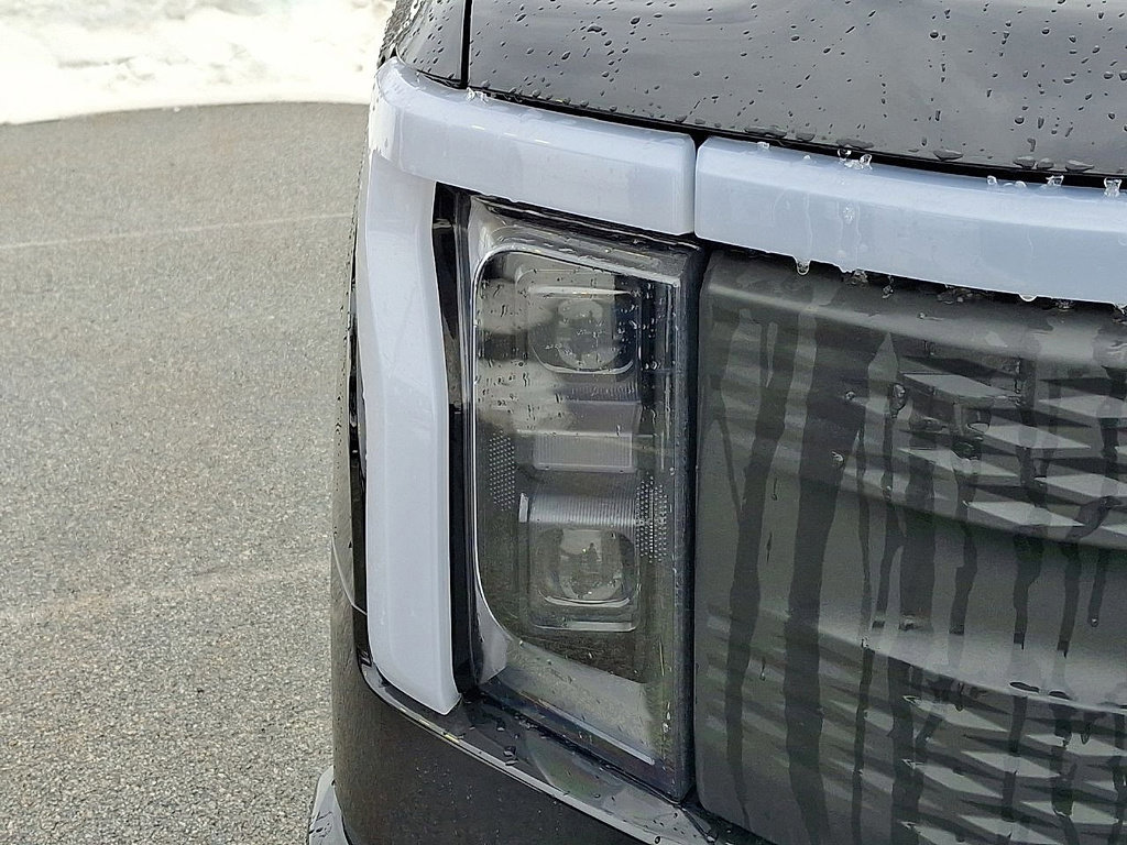 Certified 2024 Ford F150 Lightning Flash image 29