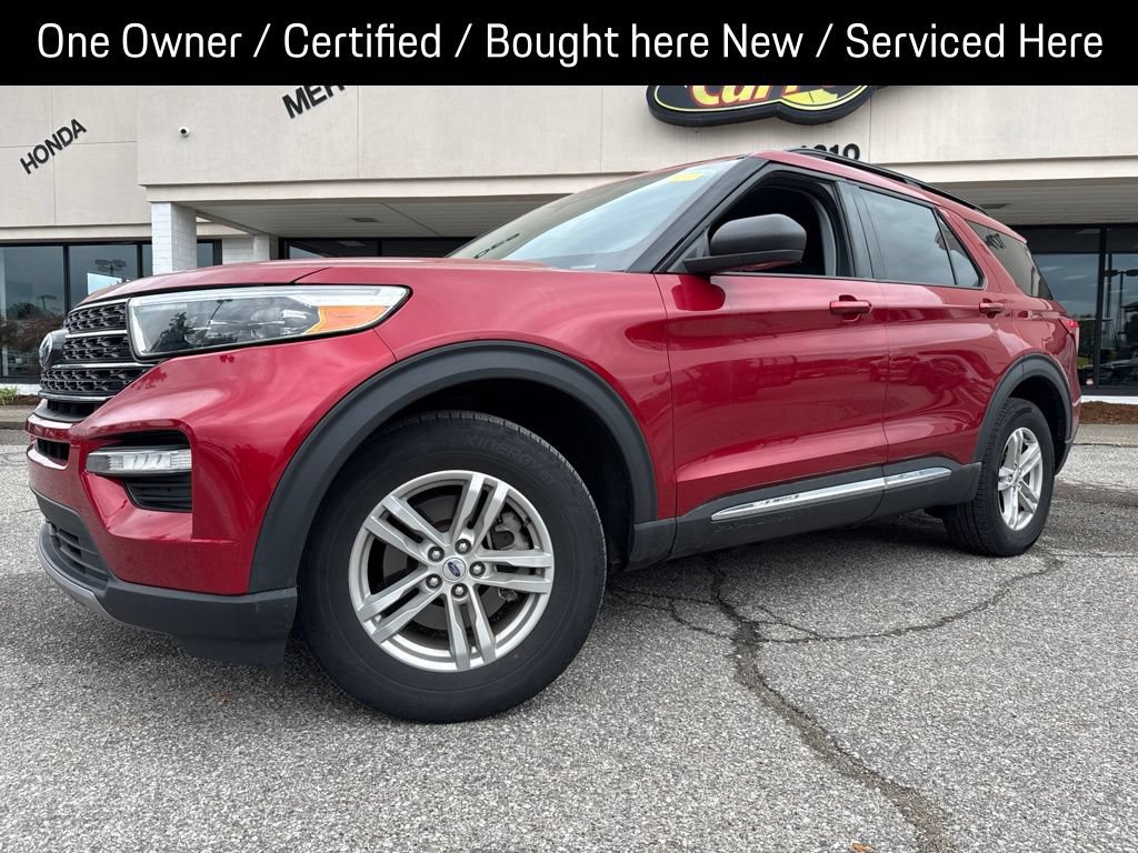 Certified 2024 Ford Explorer XLT w/ Equipment Group 202A AWD/4WD image 1
