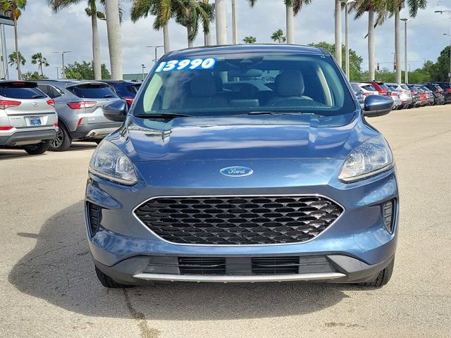 Certified 2020 Ford Escape SE image 6