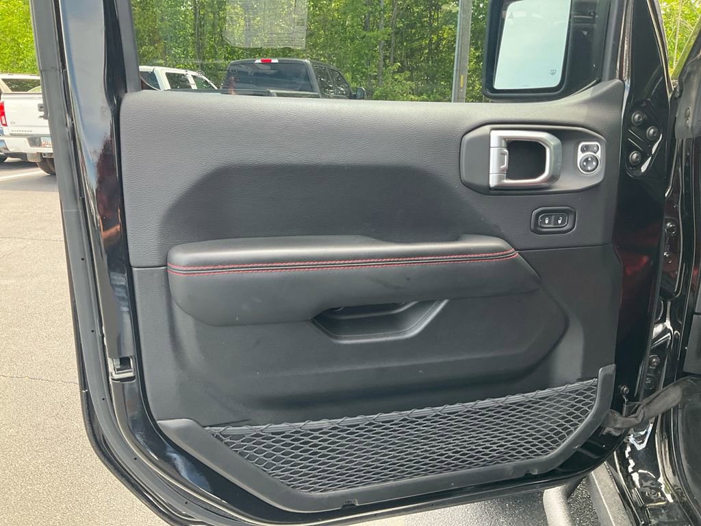 Used 2024 Jeep Wrangler Unlimited Rubicon 392 w/ Dual Top Group AWD/4WD image 17