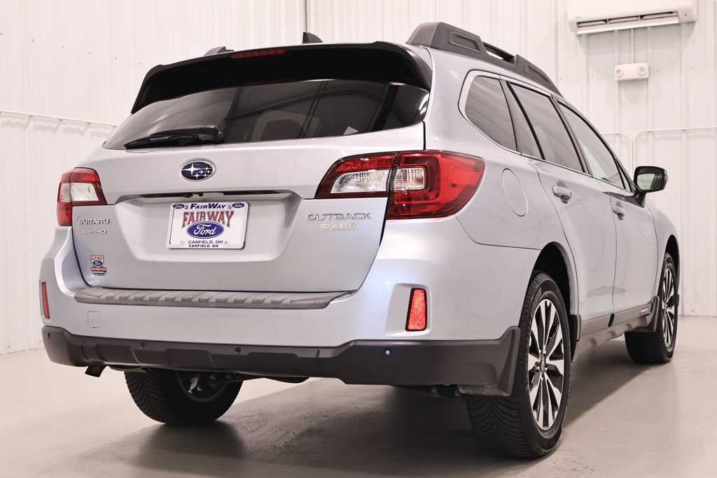 Used 2017 Subaru Outback 2.5i Limited AWD/4WD image 10
