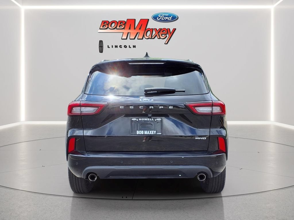 Certified 2024 Ford Escape ST-Line w/ Tech Pack #1 AWD/4WD image 6