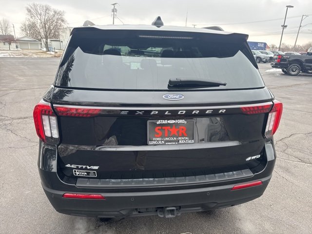 Certified 2025 Ford Explorer Active image 4