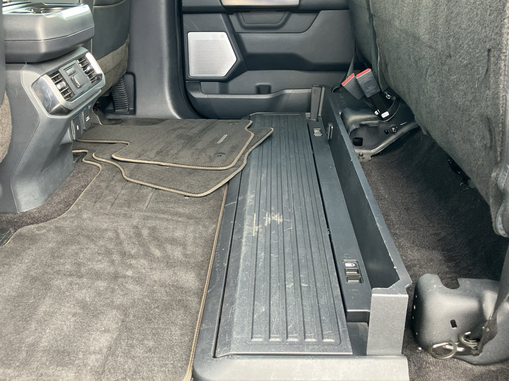 Certified 2022 Ford F150 Platinum w/ Equipment Group 701A High AWD/4WD image 31