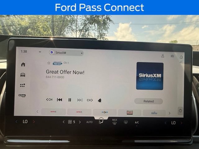Certified 2025 Ford Expedition Active AWD/4WD image 11