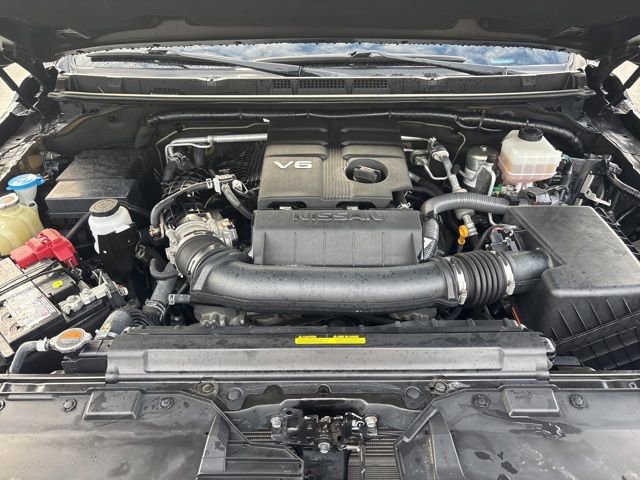 Used 2022 Nissan Frontier PRO-4X image 22