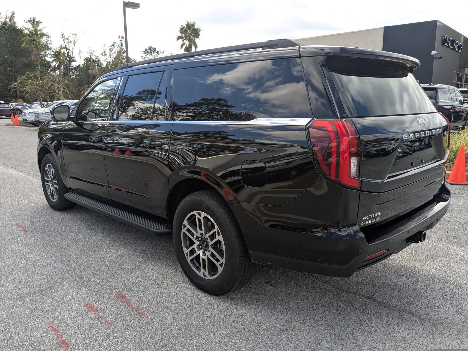 Certified 2025 Ford Expedition Max Active video 3