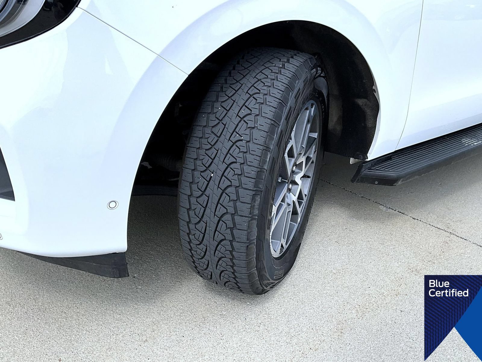 Certified 2025 Ford Expedition Active AWD/4WD image 28