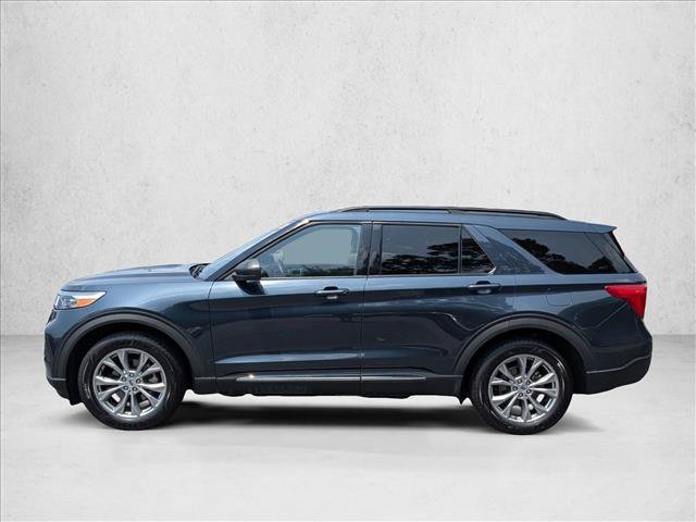 Certified 2023 Ford Explorer XLT w/ Equipment Group 202A RWD image 9