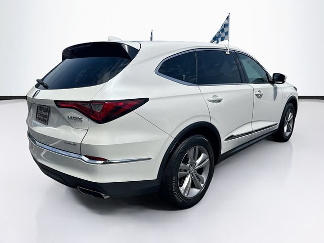 Used 2023 Acura MDX SH-AWD image 9