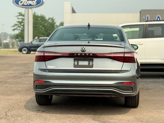 Used 2025 Volkswagen Jetta Sport FWD image 33