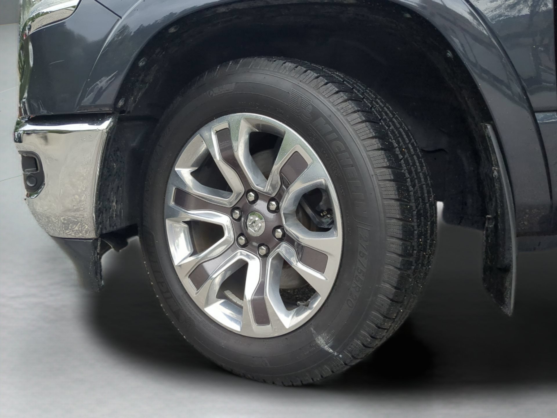 Used 2019 RAM 1500 Limited RWD image 71
