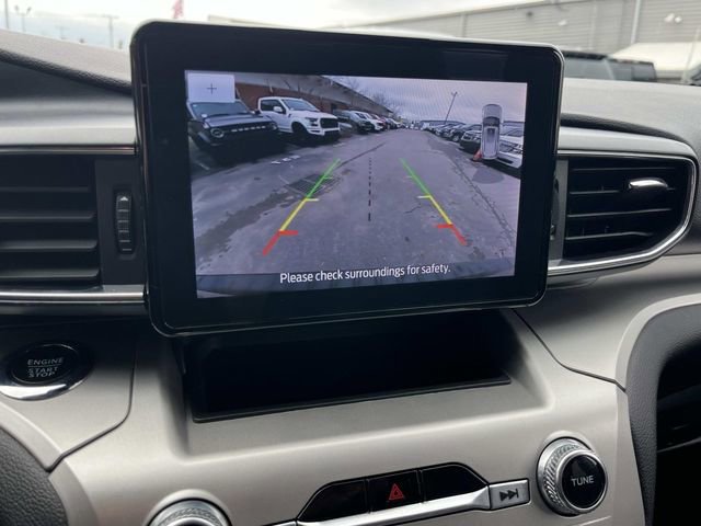Certified 2022 Ford Explorer XLT w/ Equipment Group 202A image 37