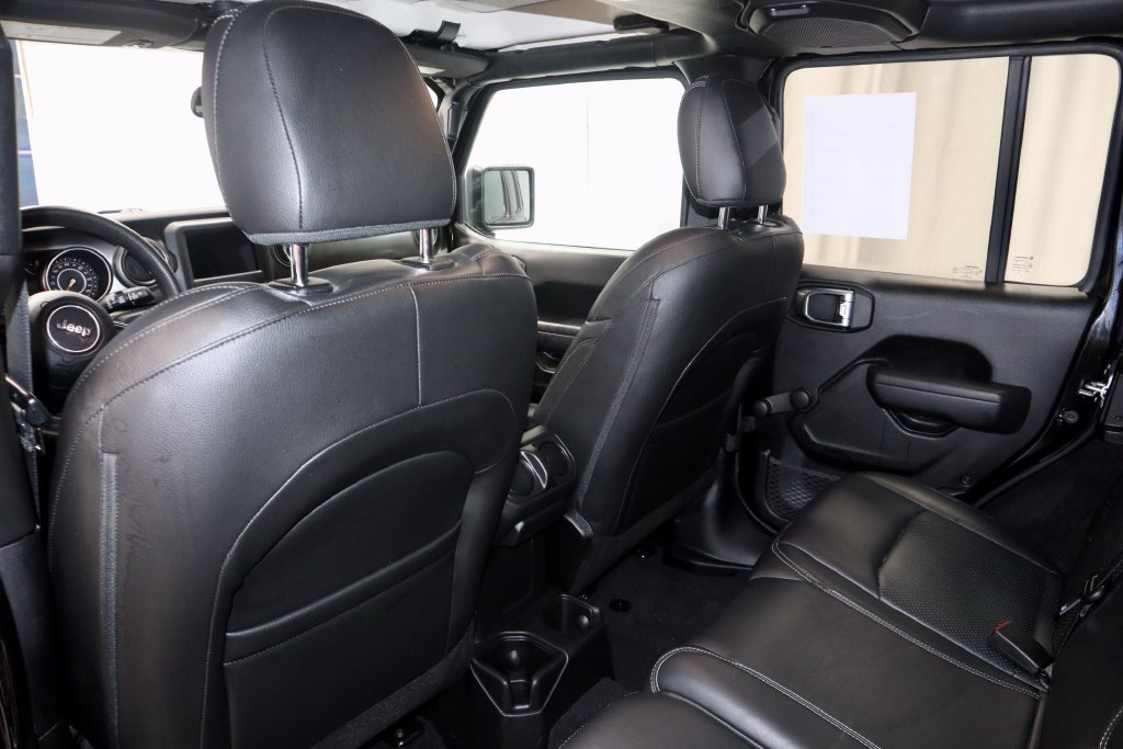 Used 2023 Jeep Wrangler Unlimited Sport AWD/4WD image 19