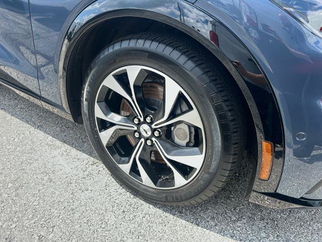 Certified 2021 Ford Mustang Mach-E Premium AWD/4WD image 4