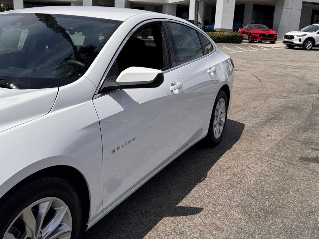 Used 2023 Chevrolet Malibu LT FWD image 9