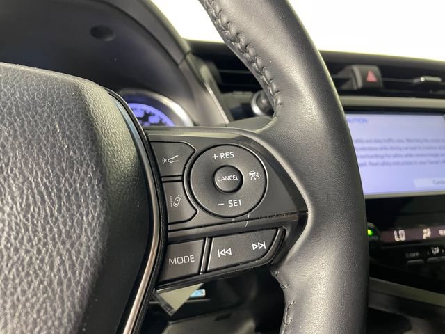Used 2018 Toyota Camry SE FWD image 9