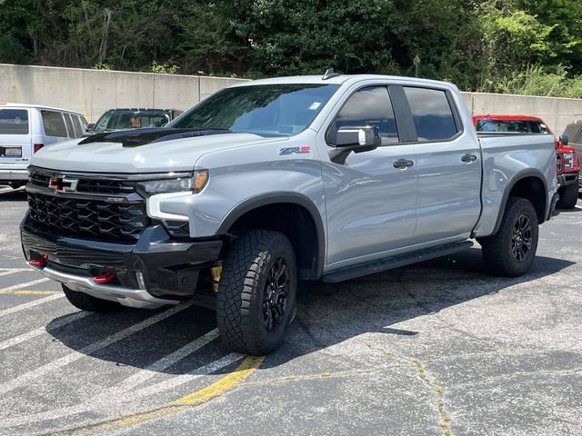 Used 2024 Chevrolet Silverado 1500 ZR2 w/ LPO, Dark Essentials Package AWD/4WD image 8